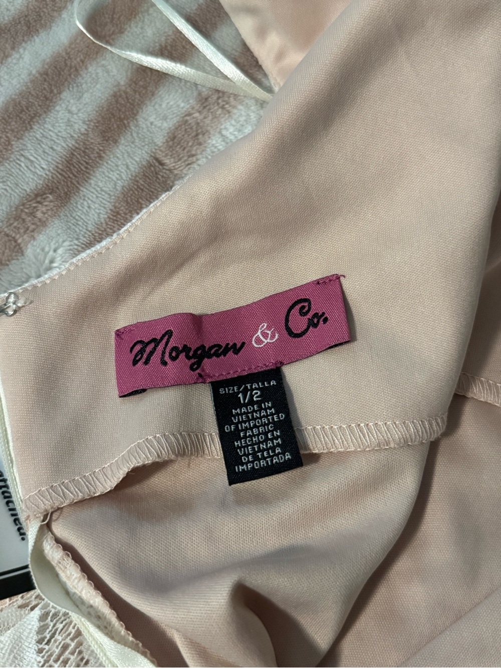 Morgan & Co. Blush Pink Halter Dress - Picture 3 of 5